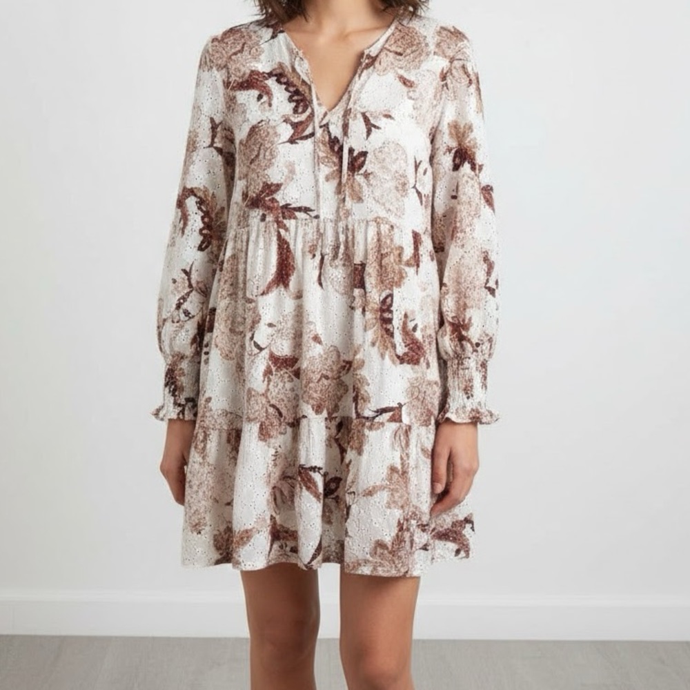 En Saison Floral Eyelet Tiered Long Sleeve Mini Babydoll Dress Medium